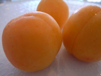 apricot / HEIWA